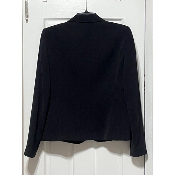Jones New York, Black Two-Button Blazer, Size 6 - Picture 4 of 6